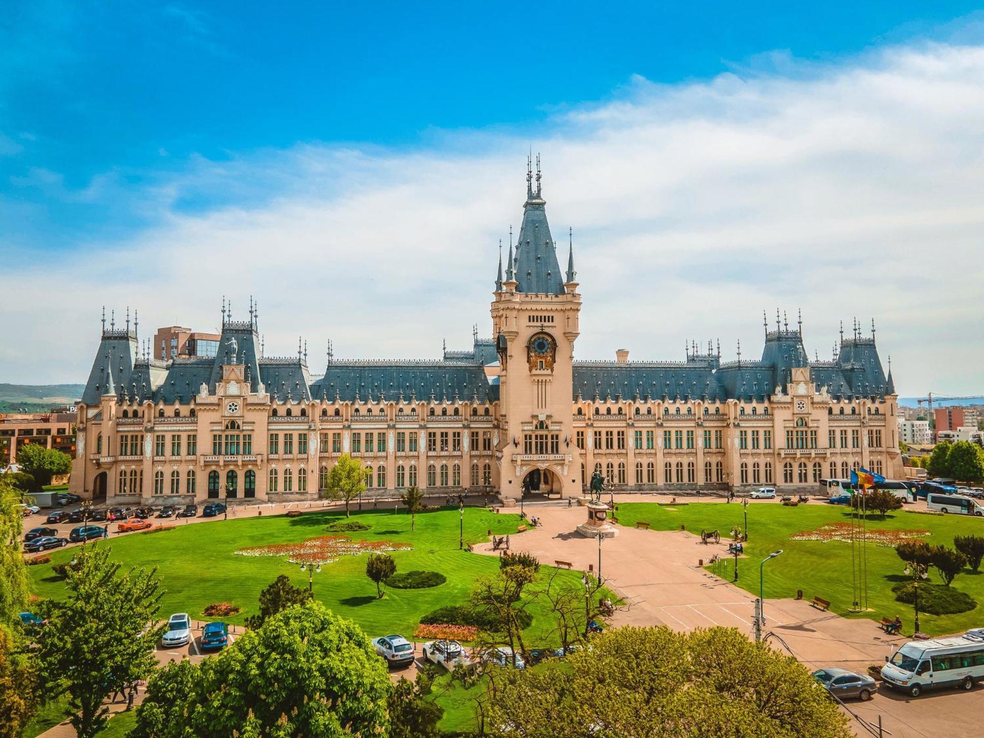 Iasi Ultra Central Apartment Self Check-In Buitenkant foto